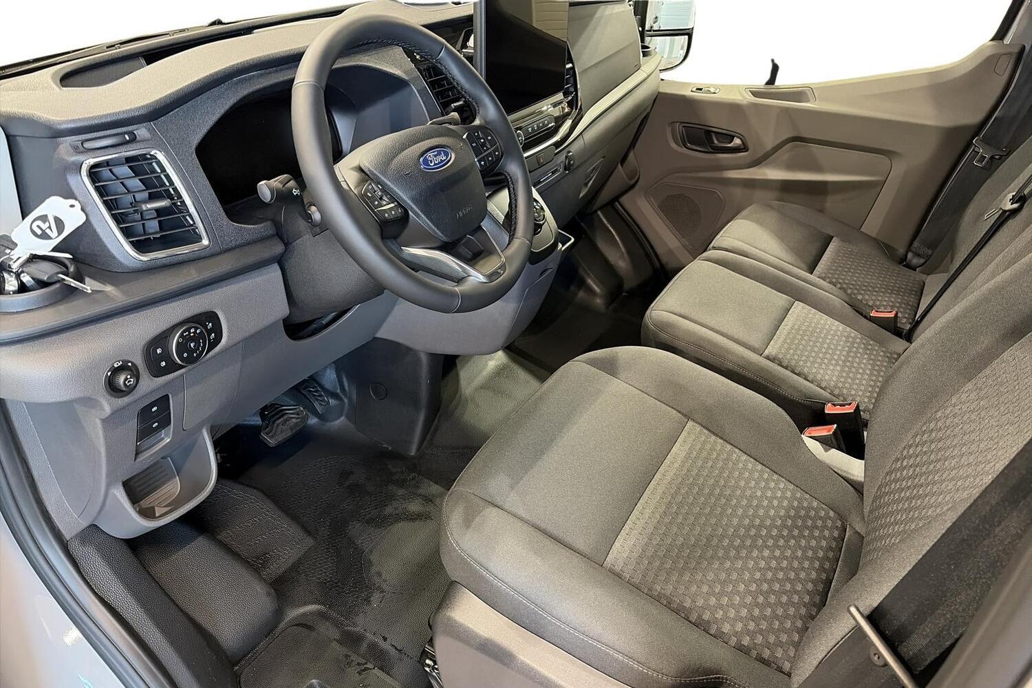 heti ajoon Ford Transit