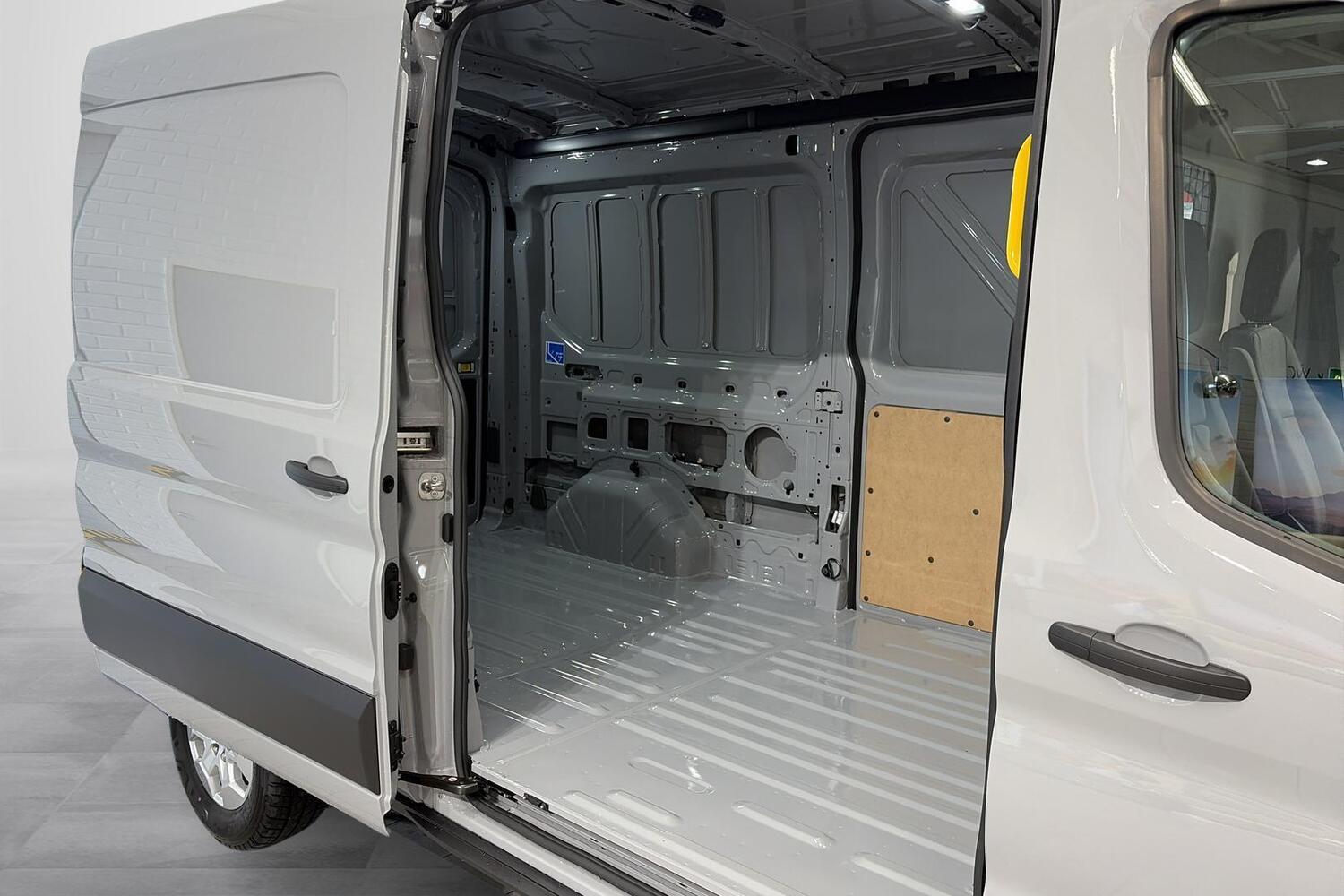 heti ajoon Ford Transit