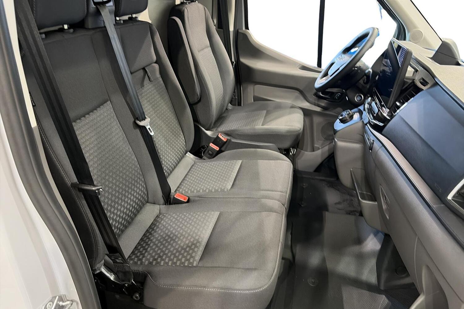 heti ajoon Ford Transit