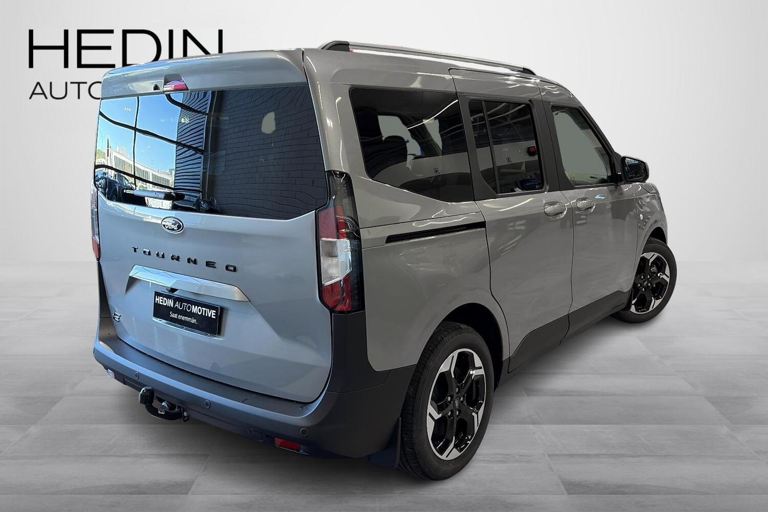 heti ajoon Ford Tourneo Courier