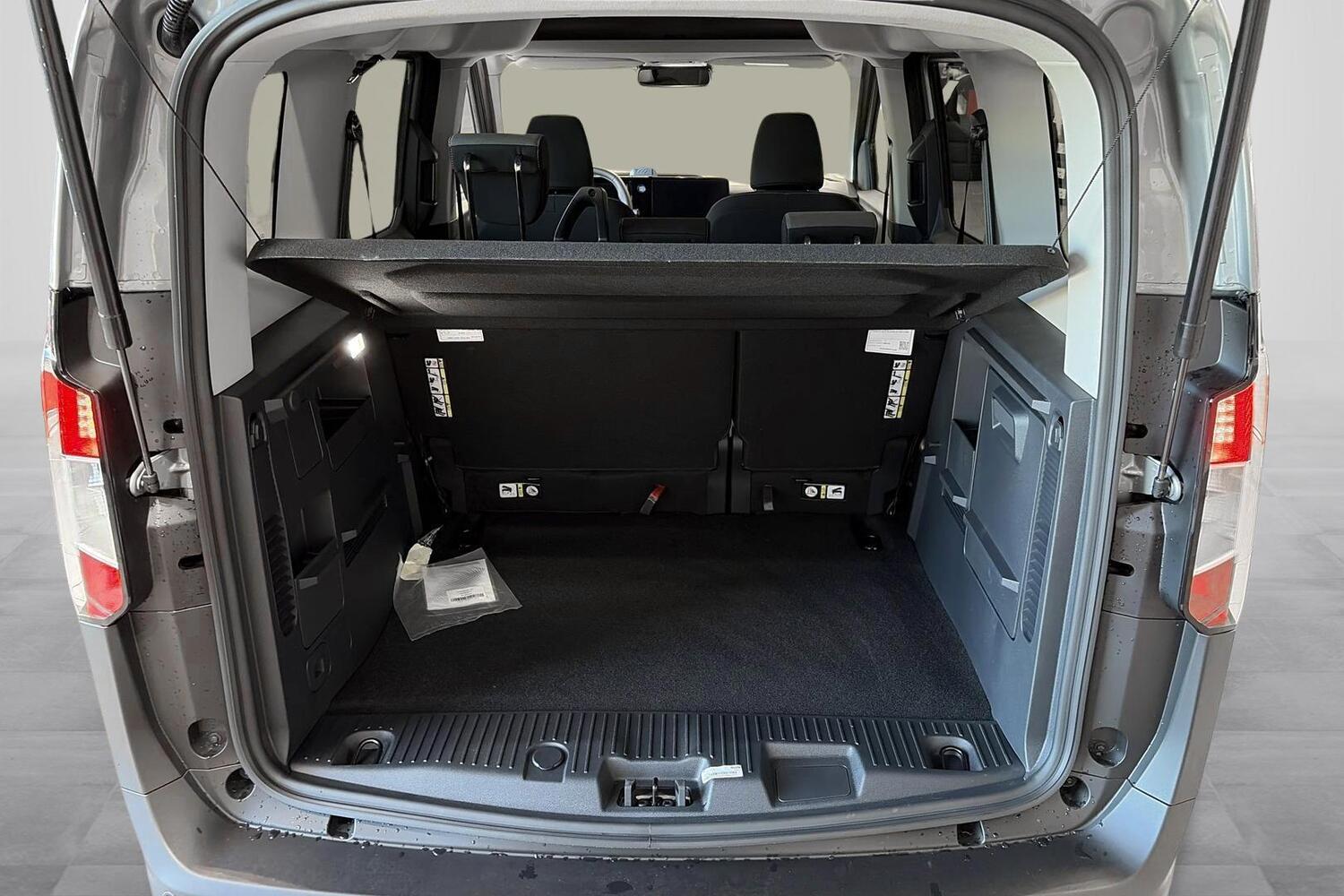 heti ajoon Ford Tourneo Courier