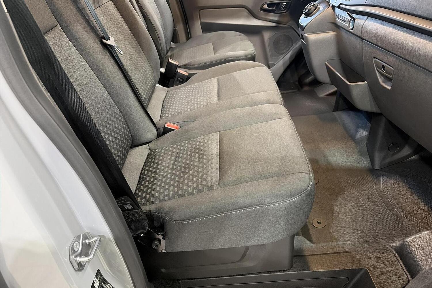 heti ajoon Ford Transit