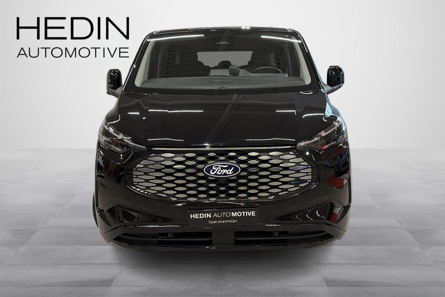 heti ajoon Ford Tourneo Custom