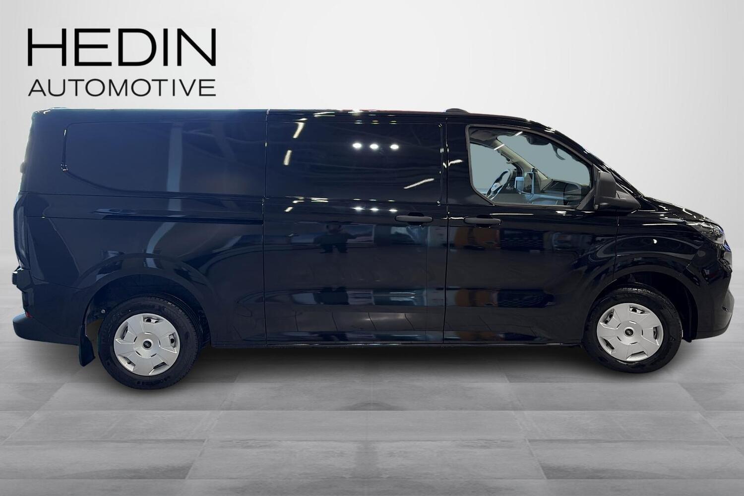 heti ajoon Ford Transit Custom