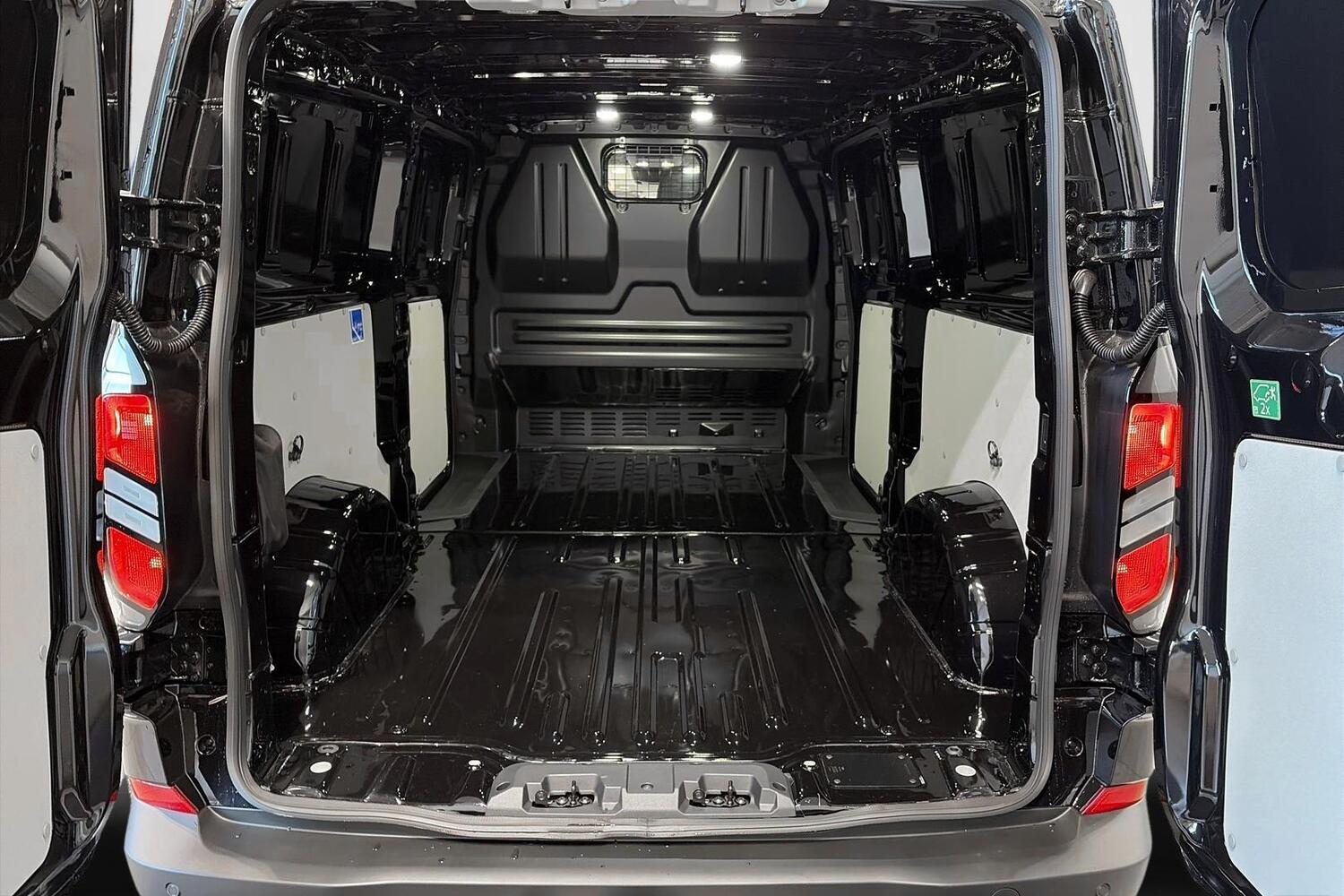 heti ajoon Ford Transit Custom