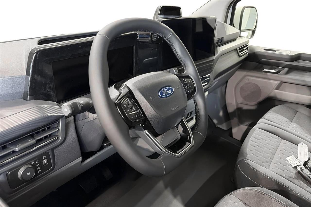 heti ajoon Ford Transit Custom