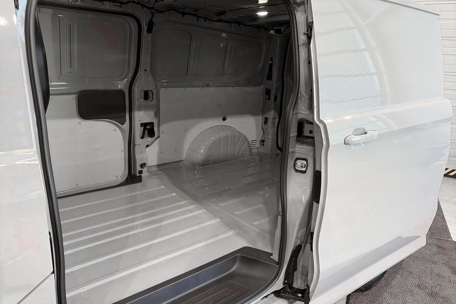 heti ajoon Ford Transit Custom