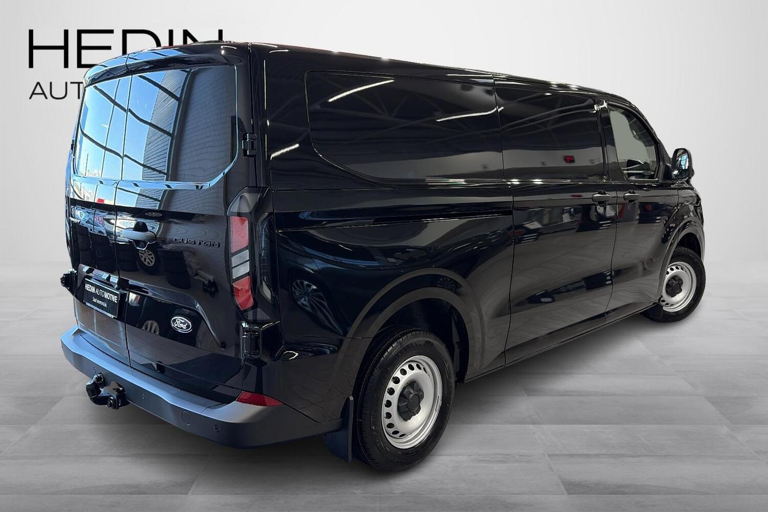 heti ajoon Ford Transit Custom