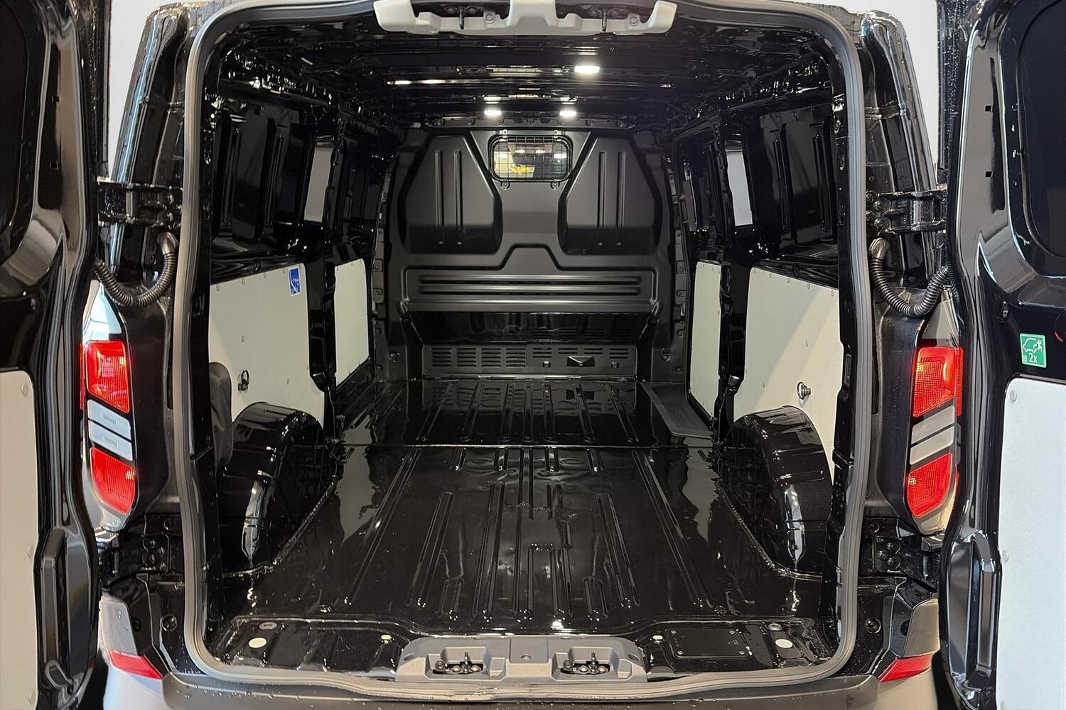 heti ajoon Ford Transit Custom