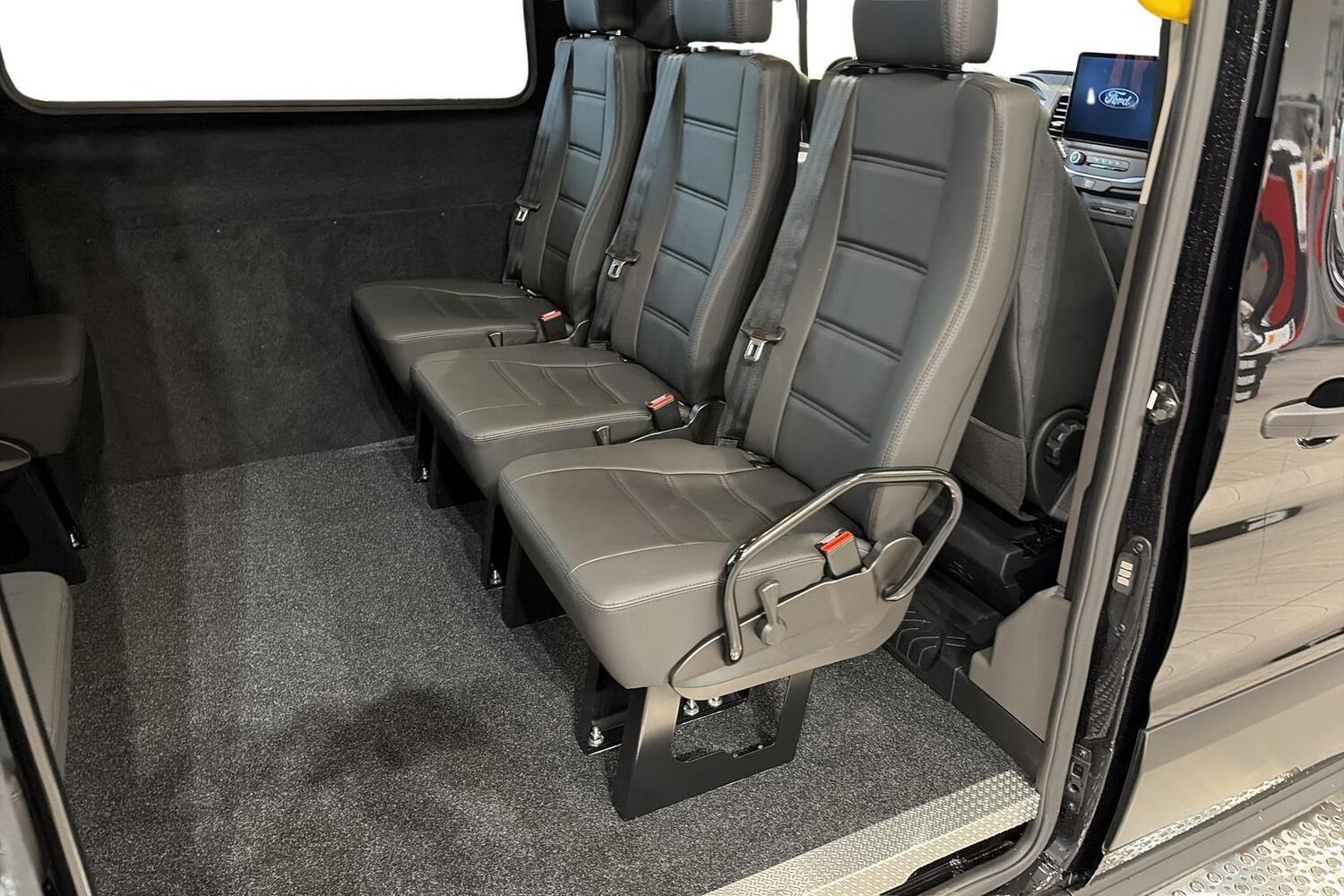 heti ajoon Ford Transit