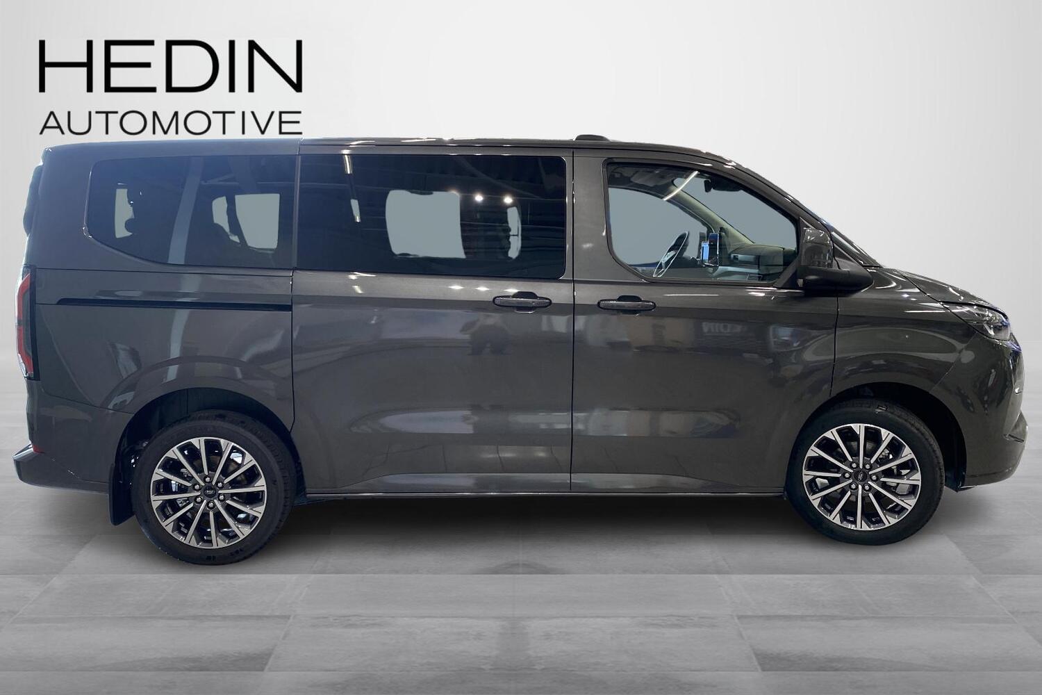 heti ajoon Ford Tourneo Custom
