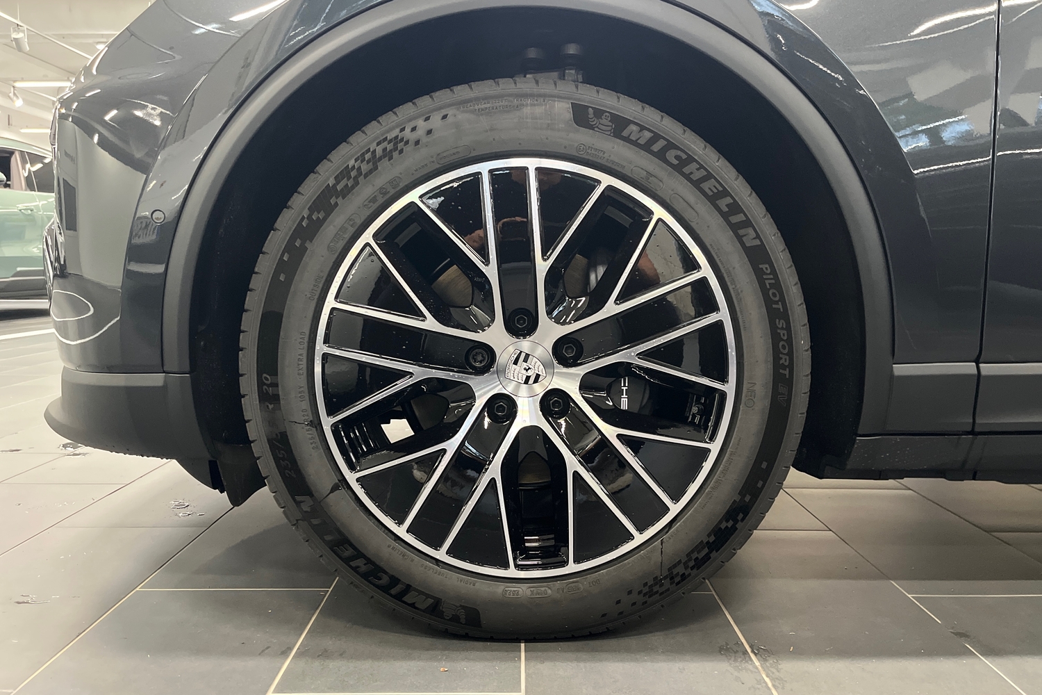 heti ajoon Porsche Macan