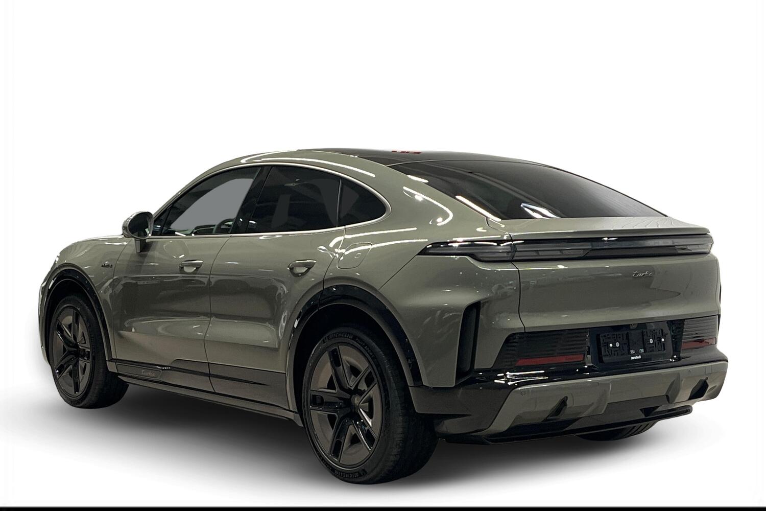 heti ajoon Porsche Cayenne