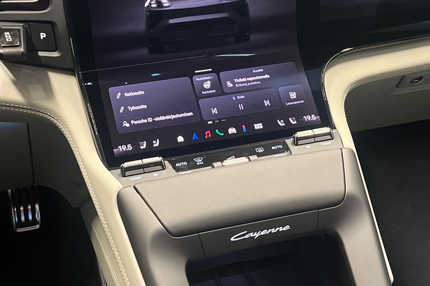 heti ajoon Porsche Cayenne