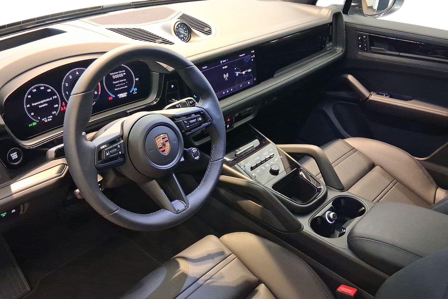 heti ajoon Porsche Cayenne