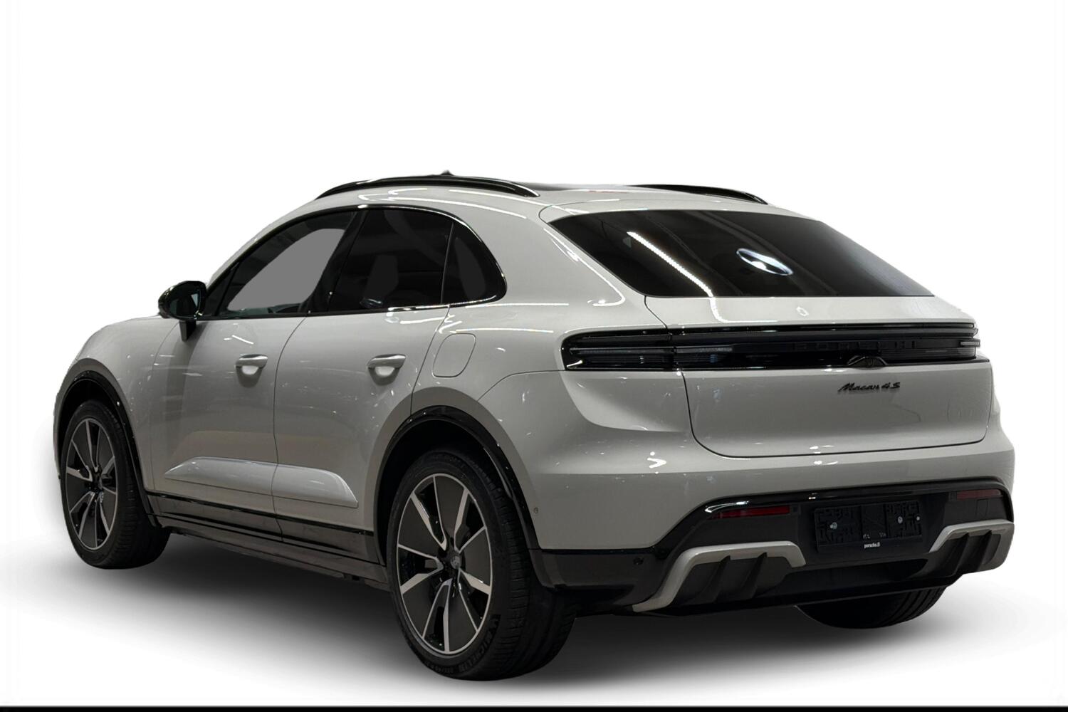 heti ajoon Porsche Macan