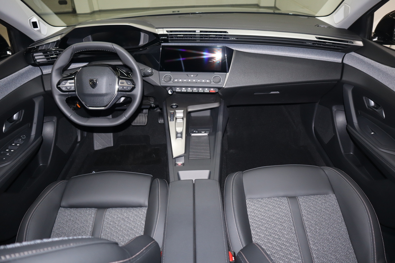 heti ajoon Peugeot 408
