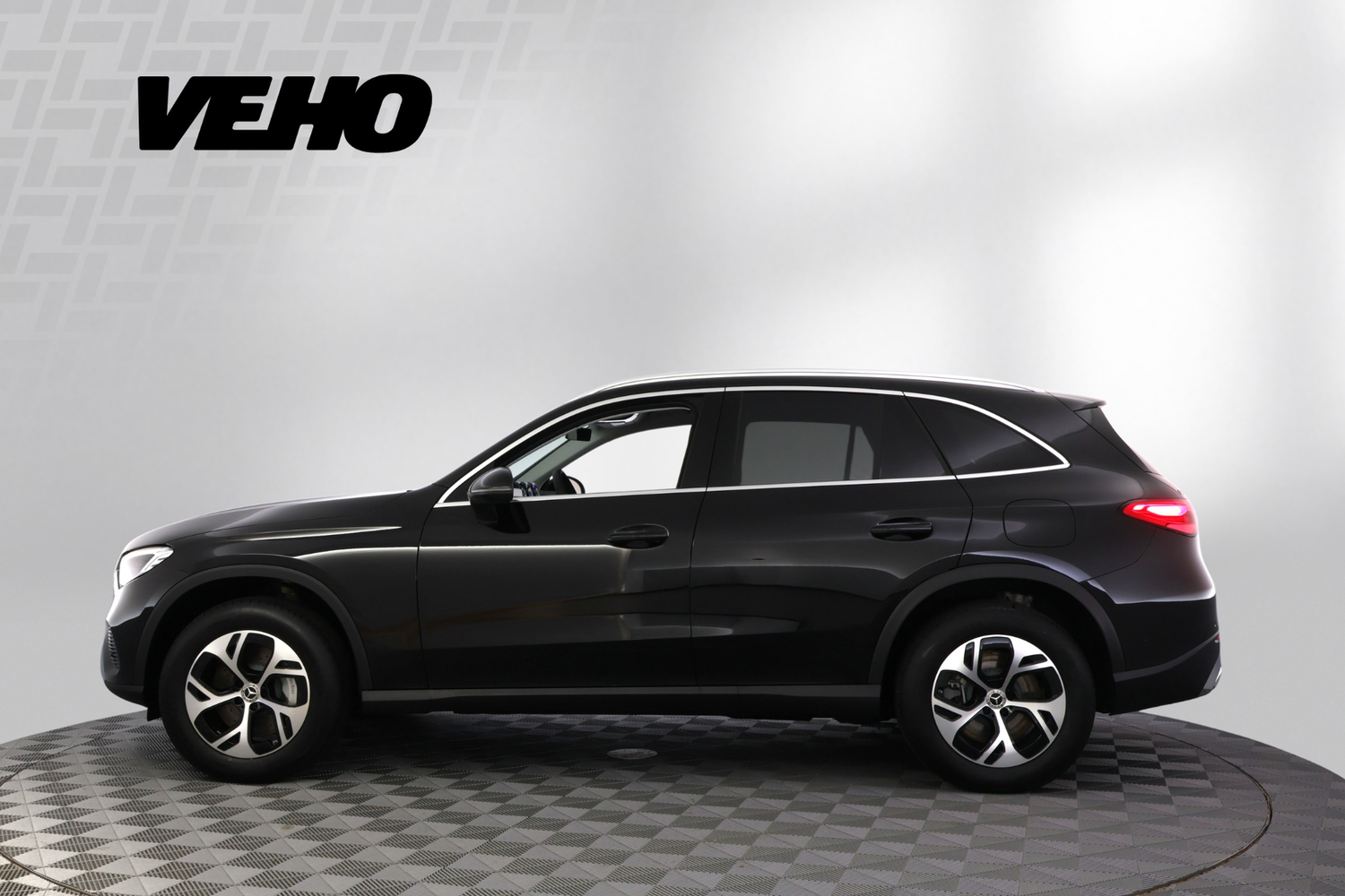heti ajoon Mercedes-Benz GLC