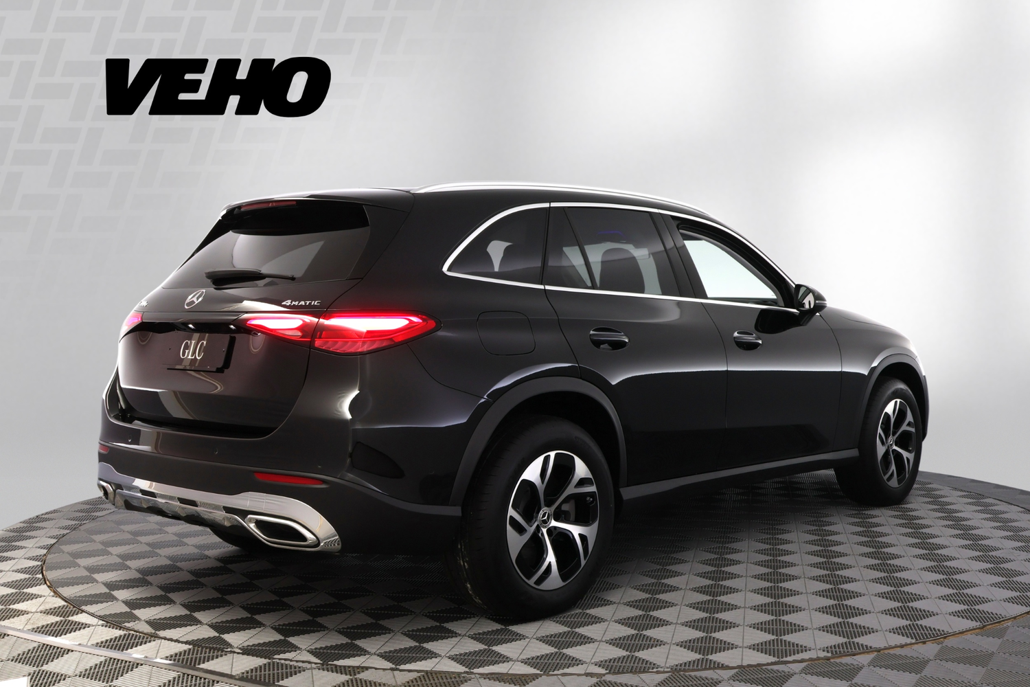 heti ajoon Mercedes-Benz GLC