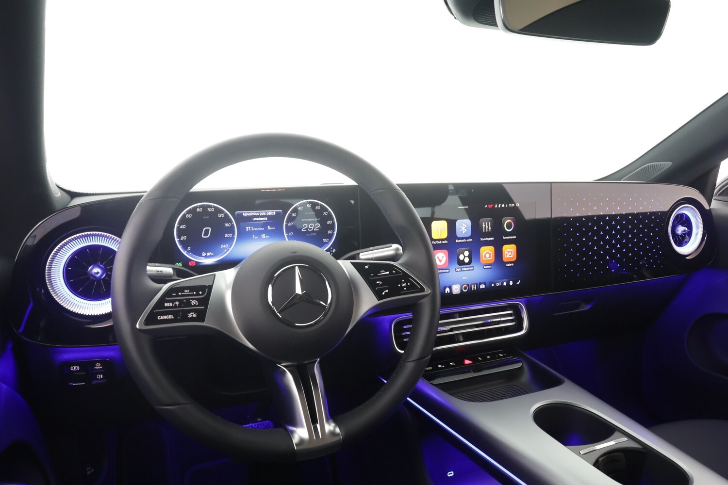 heti ajoon Mercedes-Benz CLA-sarja