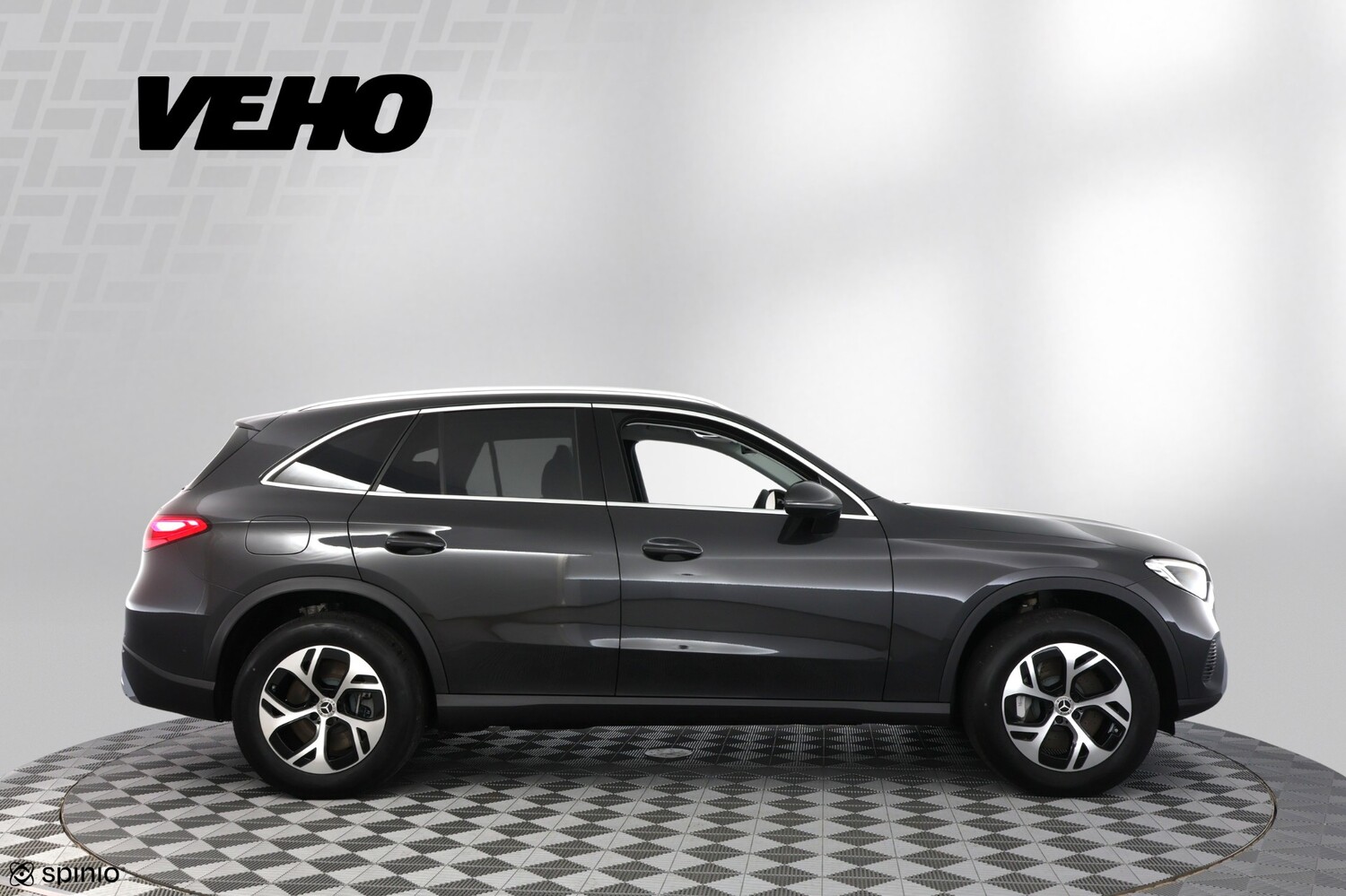 heti ajoon Mercedes-Benz GLC