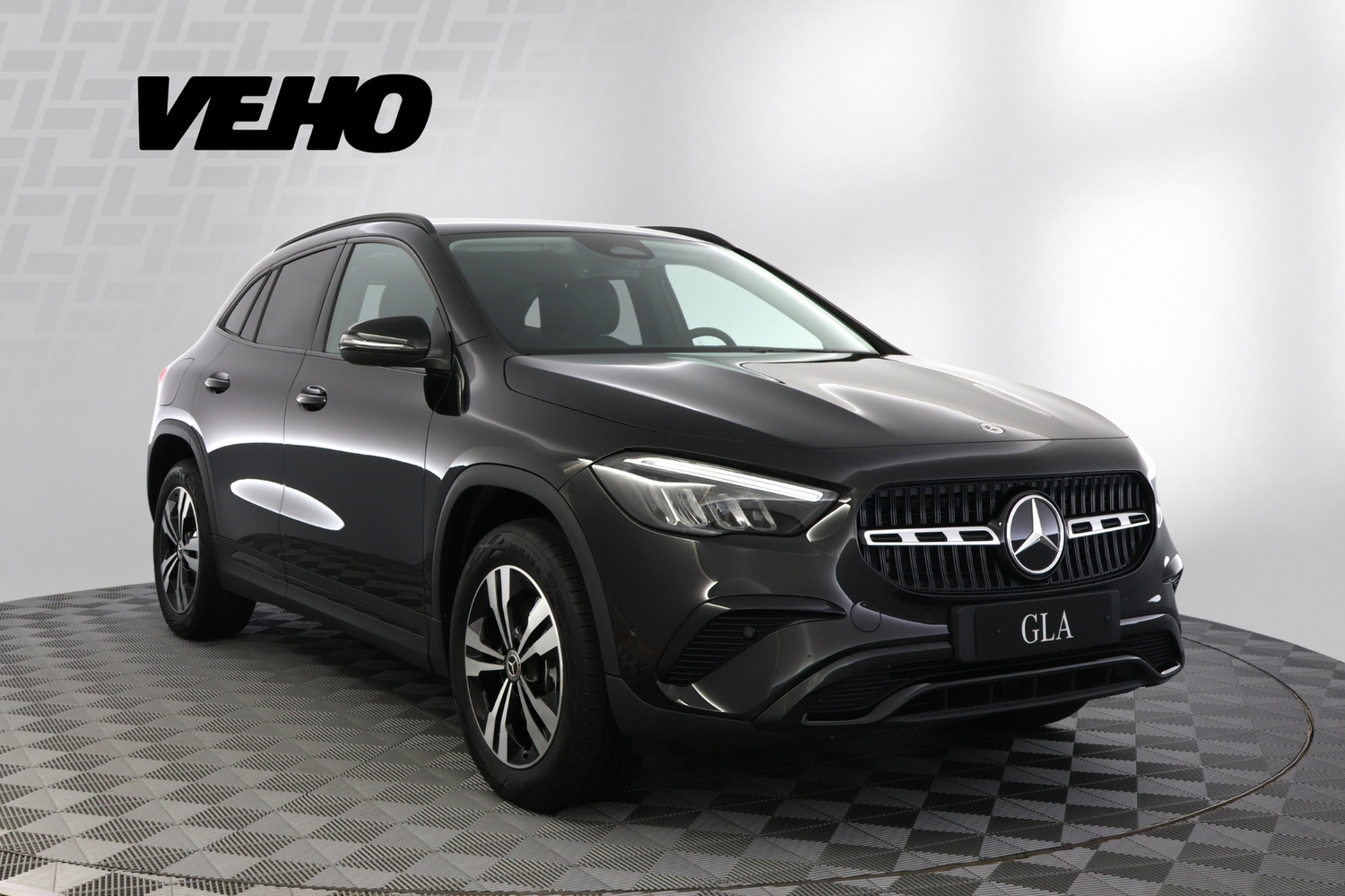 heti ajoon Mercedes-Benz GLA