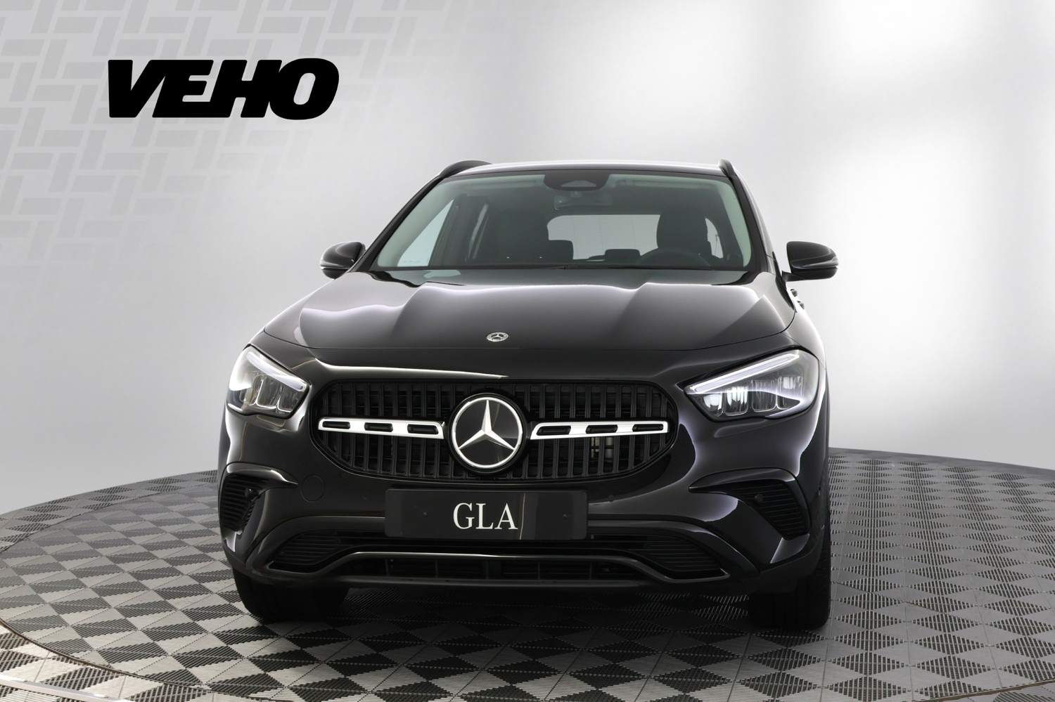 heti ajoon Mercedes-Benz GLA