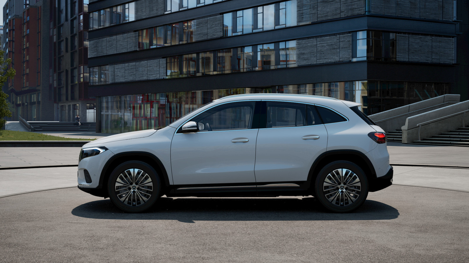 heti ajoon Mercedes-Benz EQA