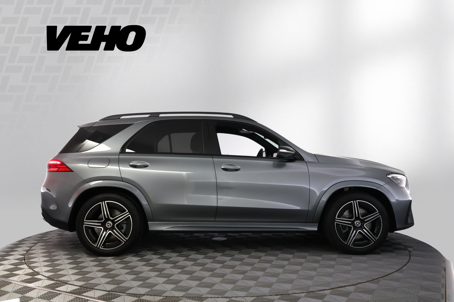 heti ajoon Mercedes-Benz GLE