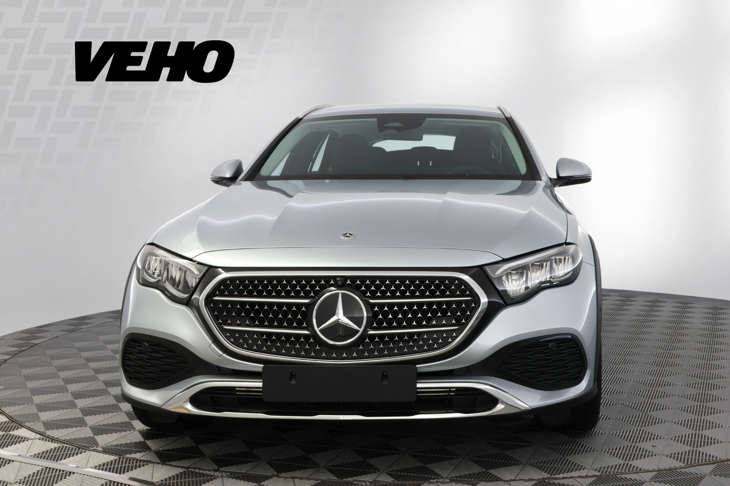 heti ajoon Mercedes-Benz E