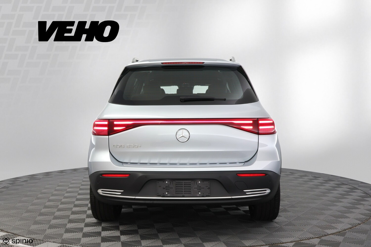 heti ajoon Mercedes-Benz EQB