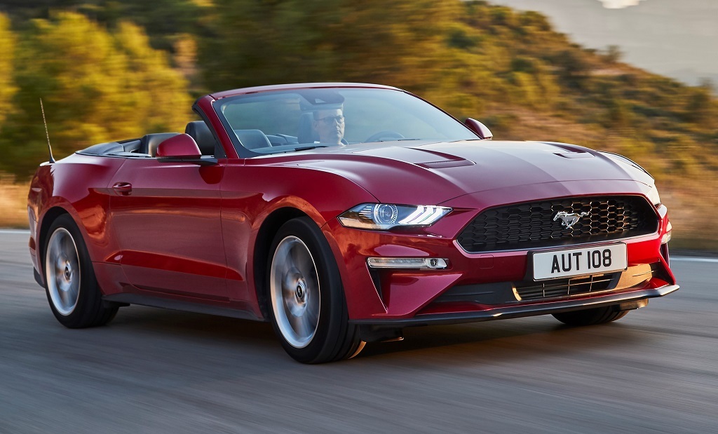 uusi Ford Mustang