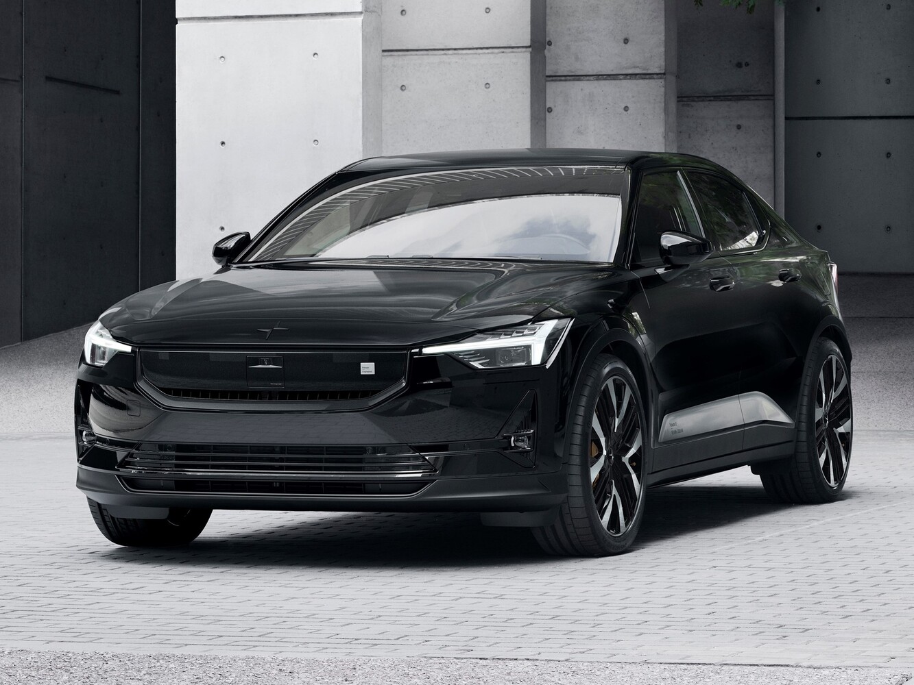 uusi Polestar 2