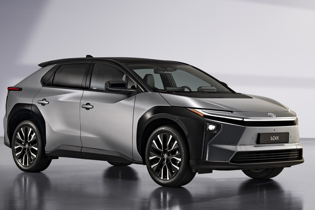 uusi Toyota bZ4X
