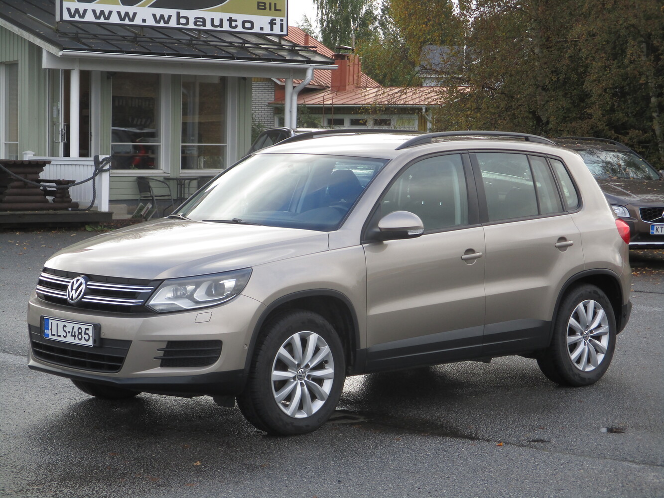 Volkswagen Tiguan vaihtoauto