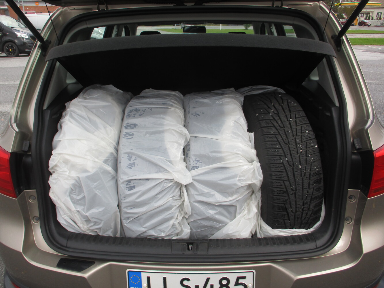 Volkswagen Tiguan vaihtoauto