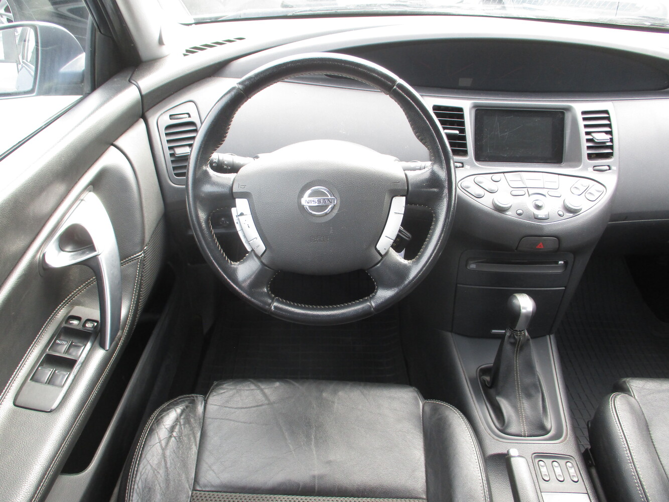Nissan Primera vaihtoauto