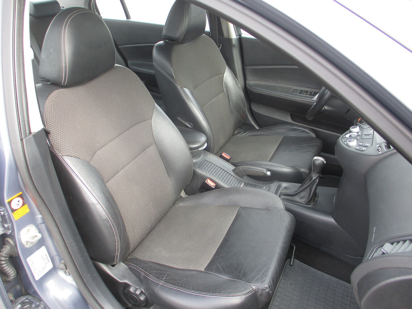 Nissan Primera vaihtoauto