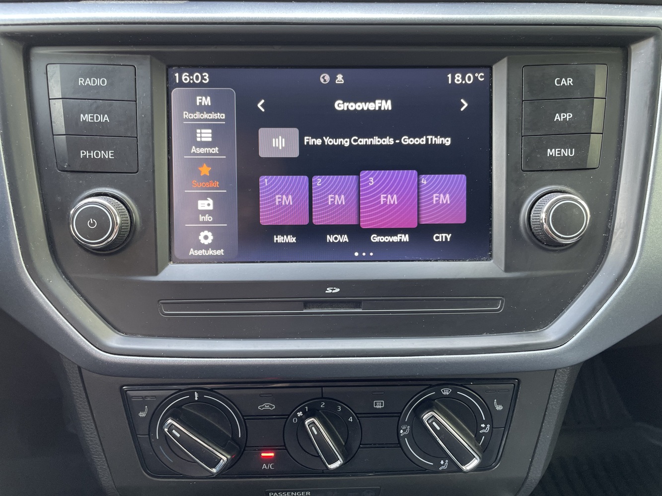 SEAT Arona vaihtoauto