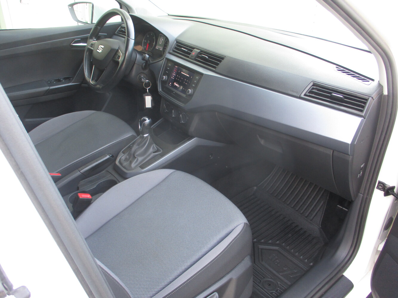 SEAT Arona vaihtoauto