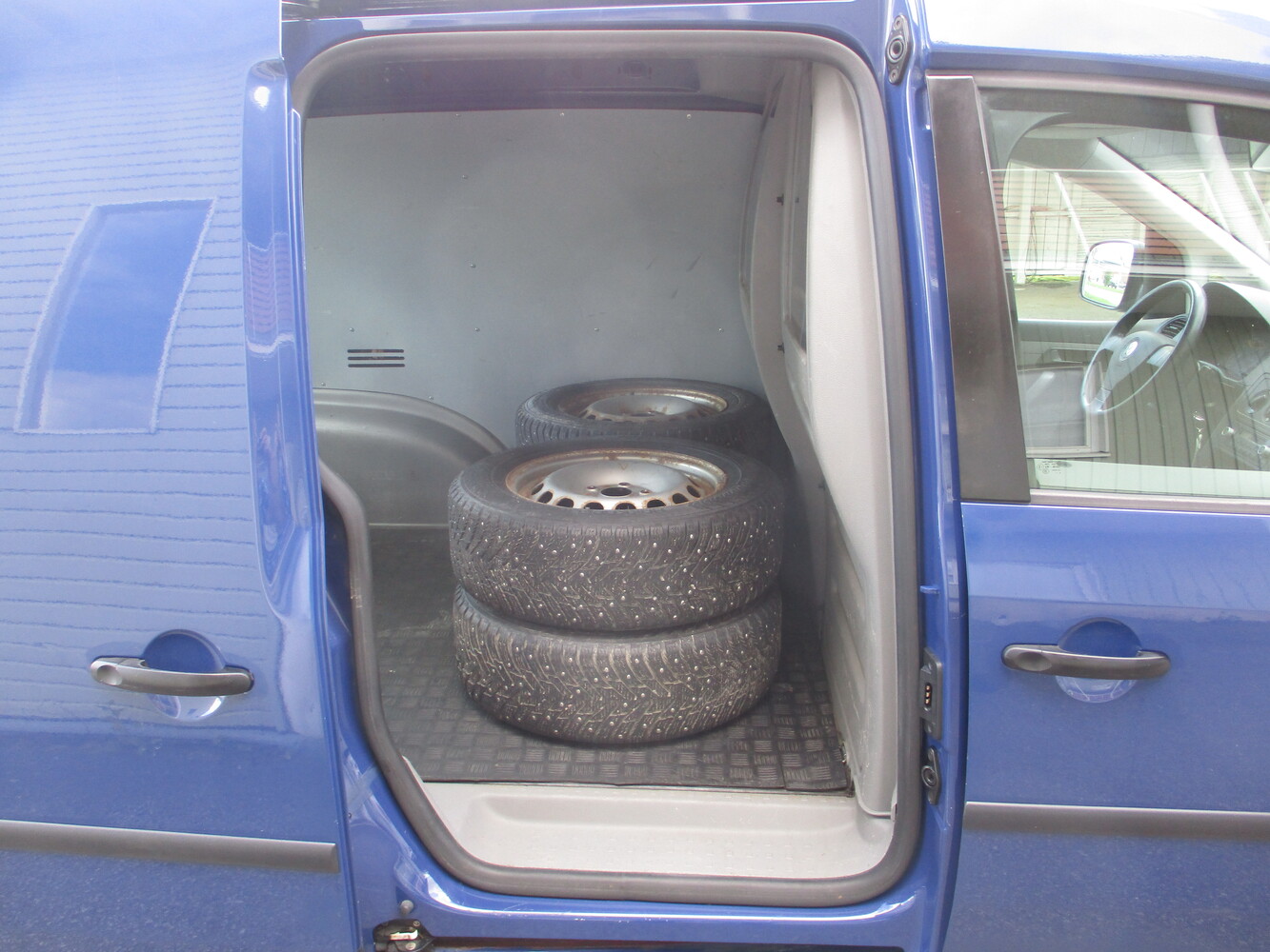 Volkswagen Caddy vaihtoauto