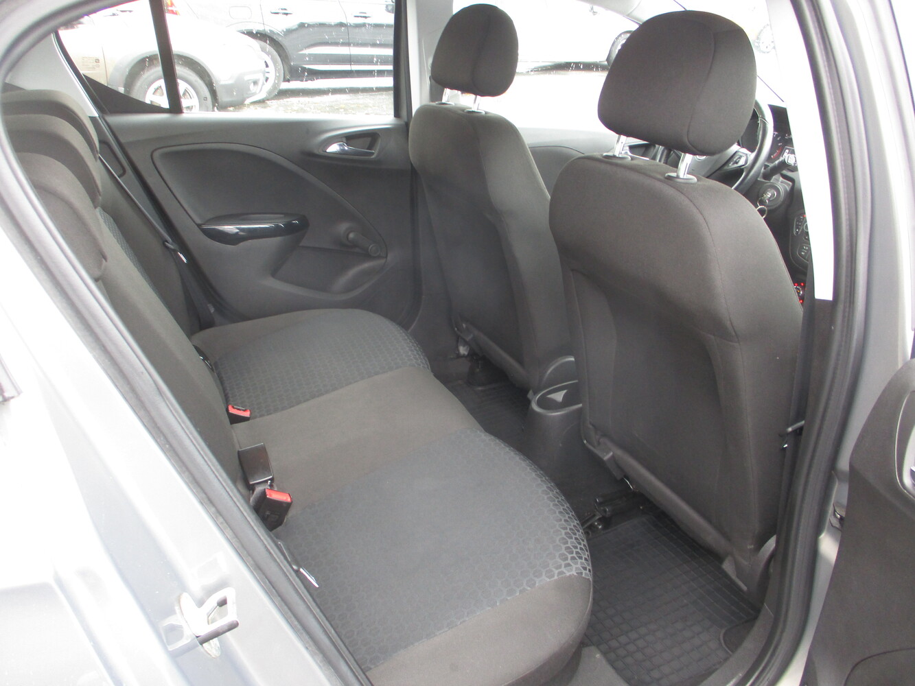 Opel Corsa vaihtoauto