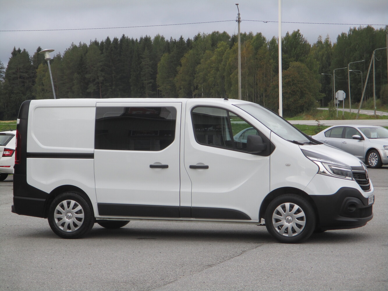 Renault Trafic vaihtoauto