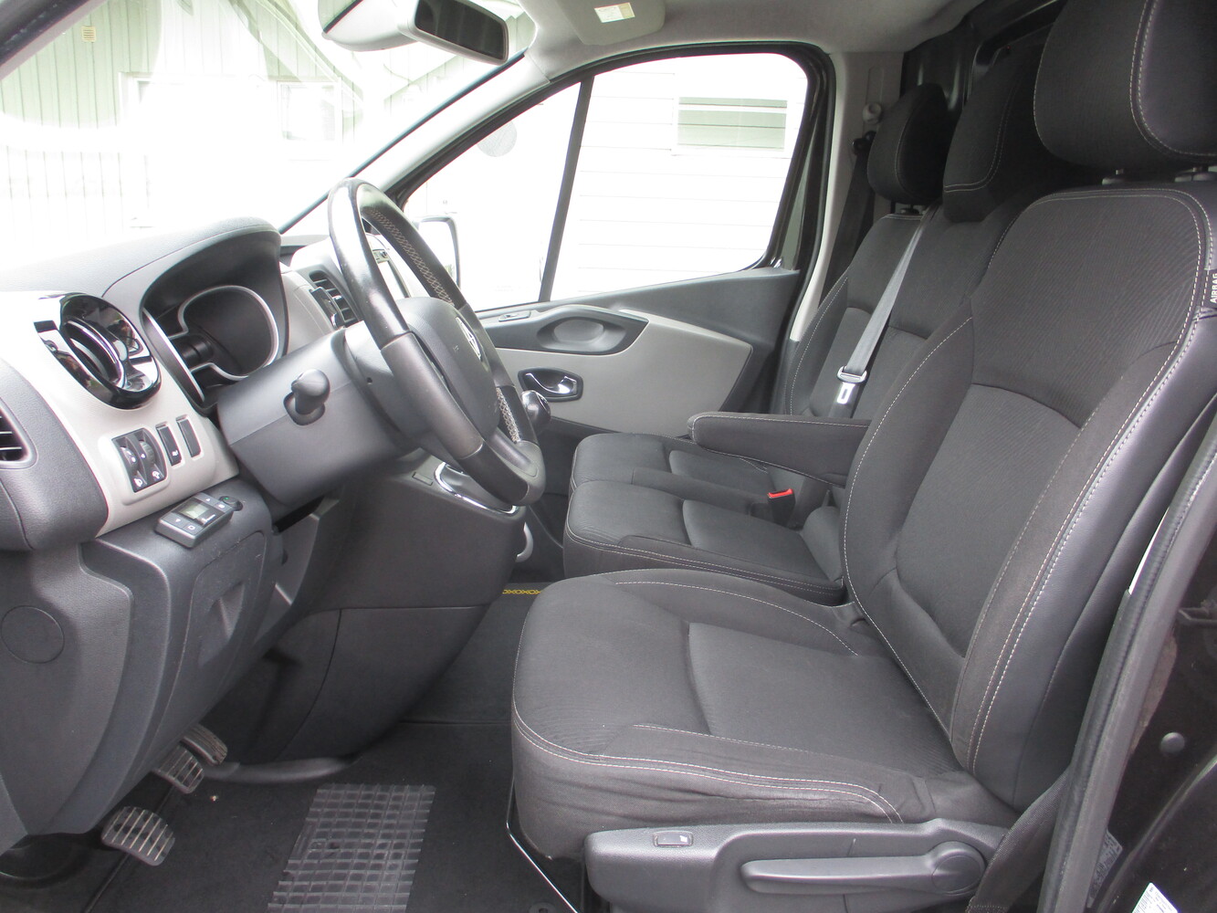 Renault Trafic vaihtoauto