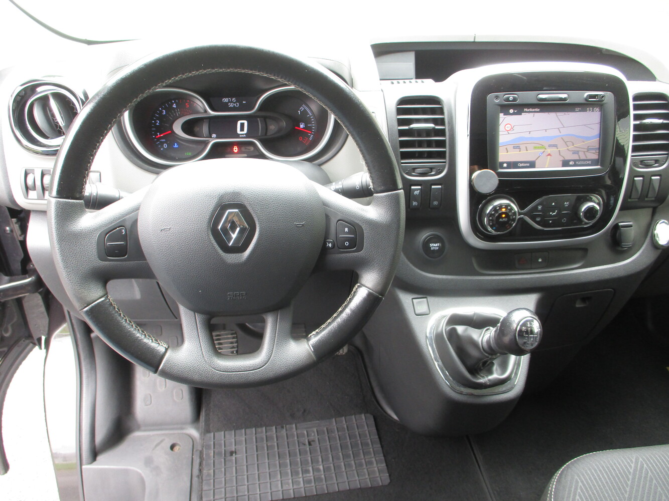 Renault Trafic vaihtoauto