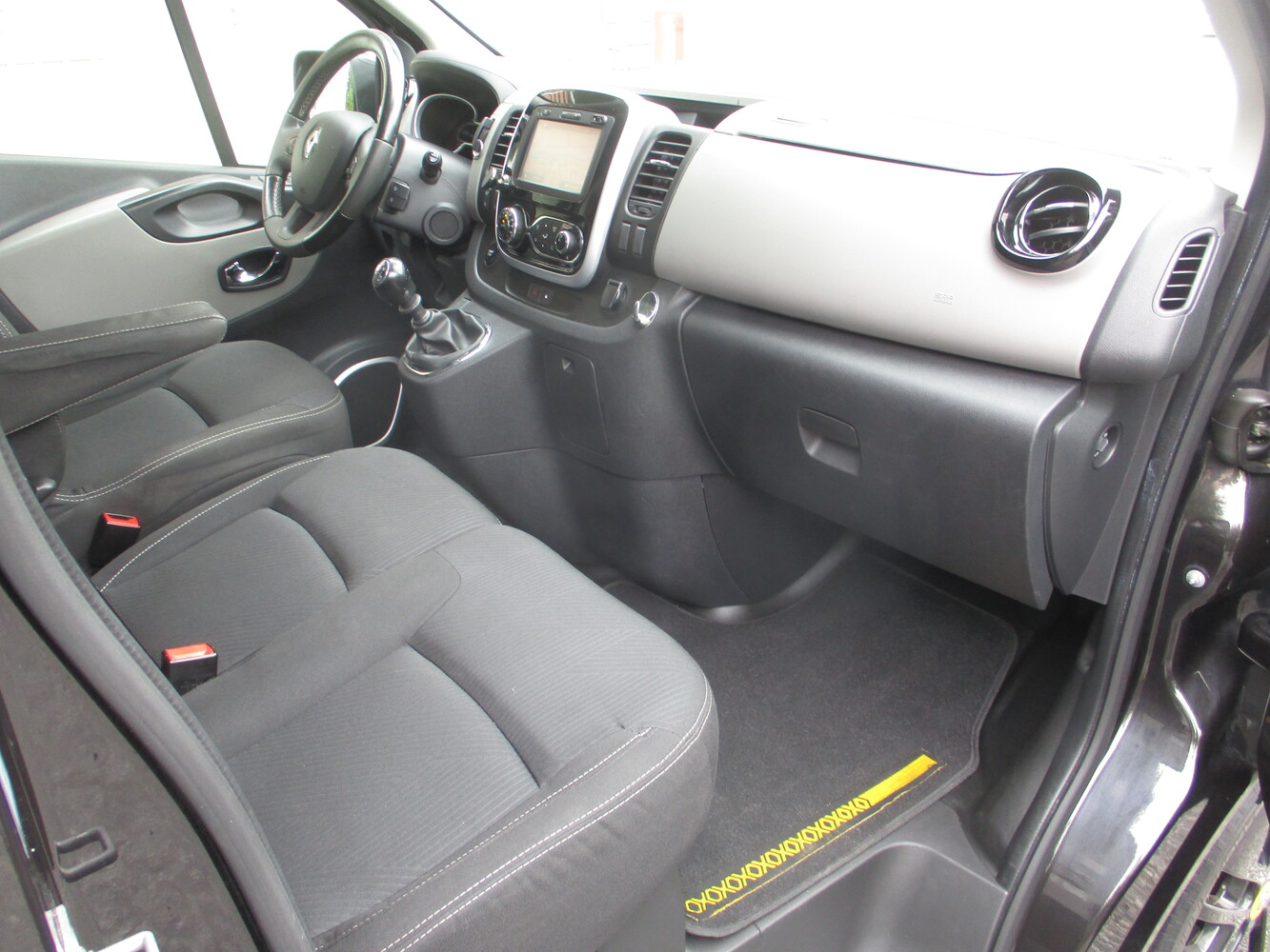 Renault Trafic vaihtoauto