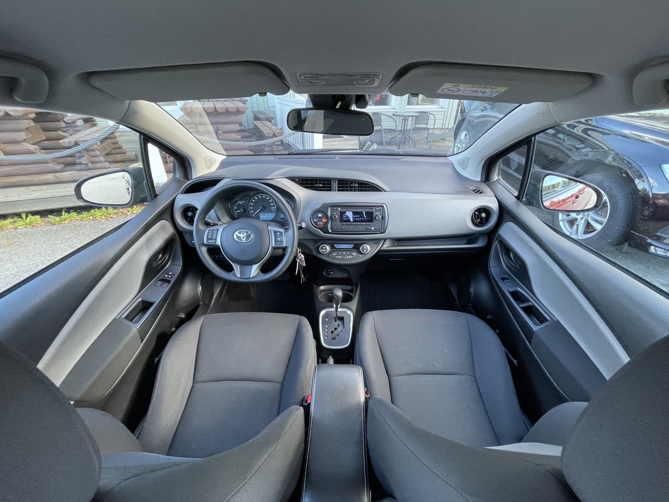 Toyota Yaris vaihtoauto