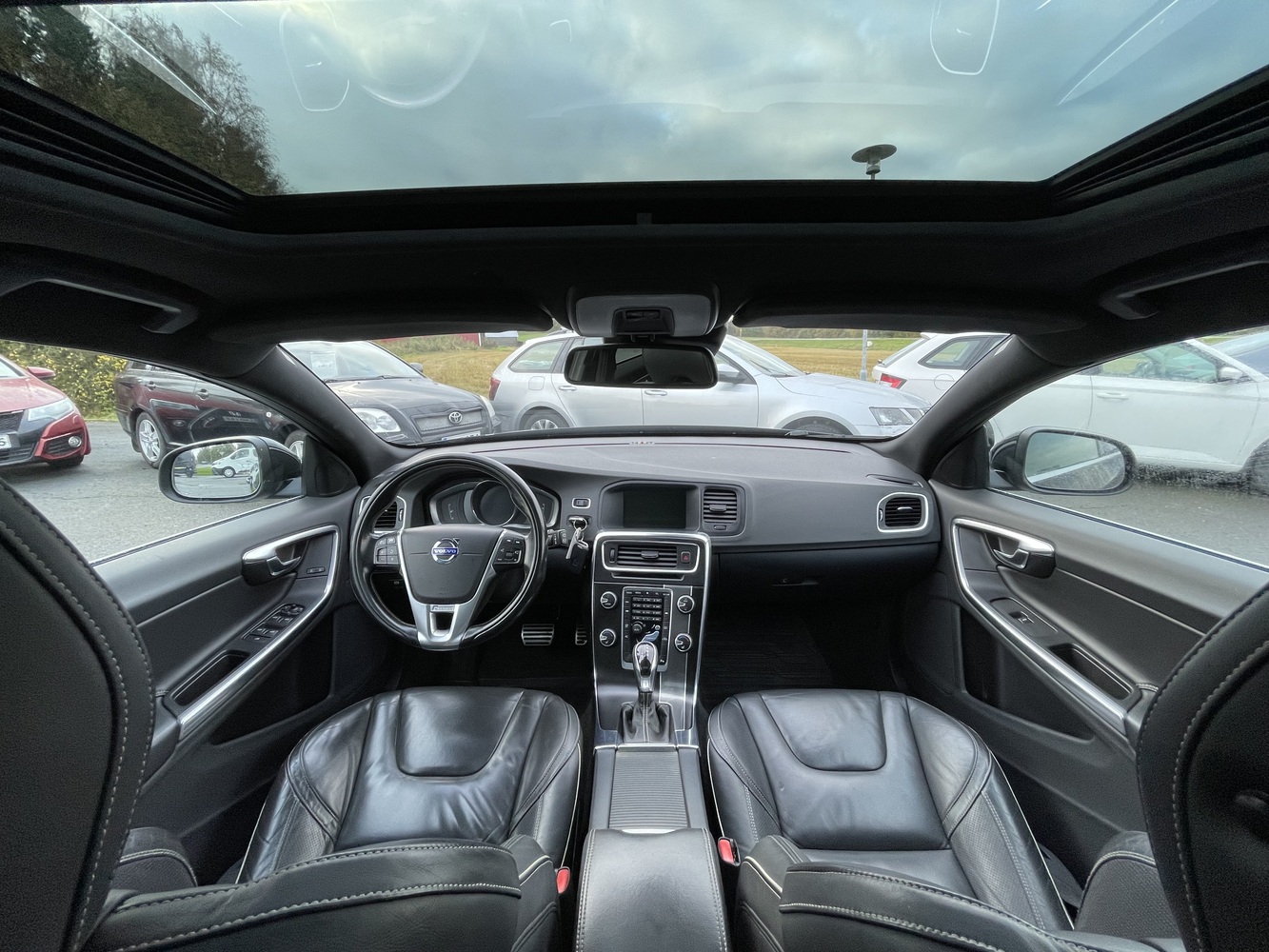 Volvo V60 vaihtoauto