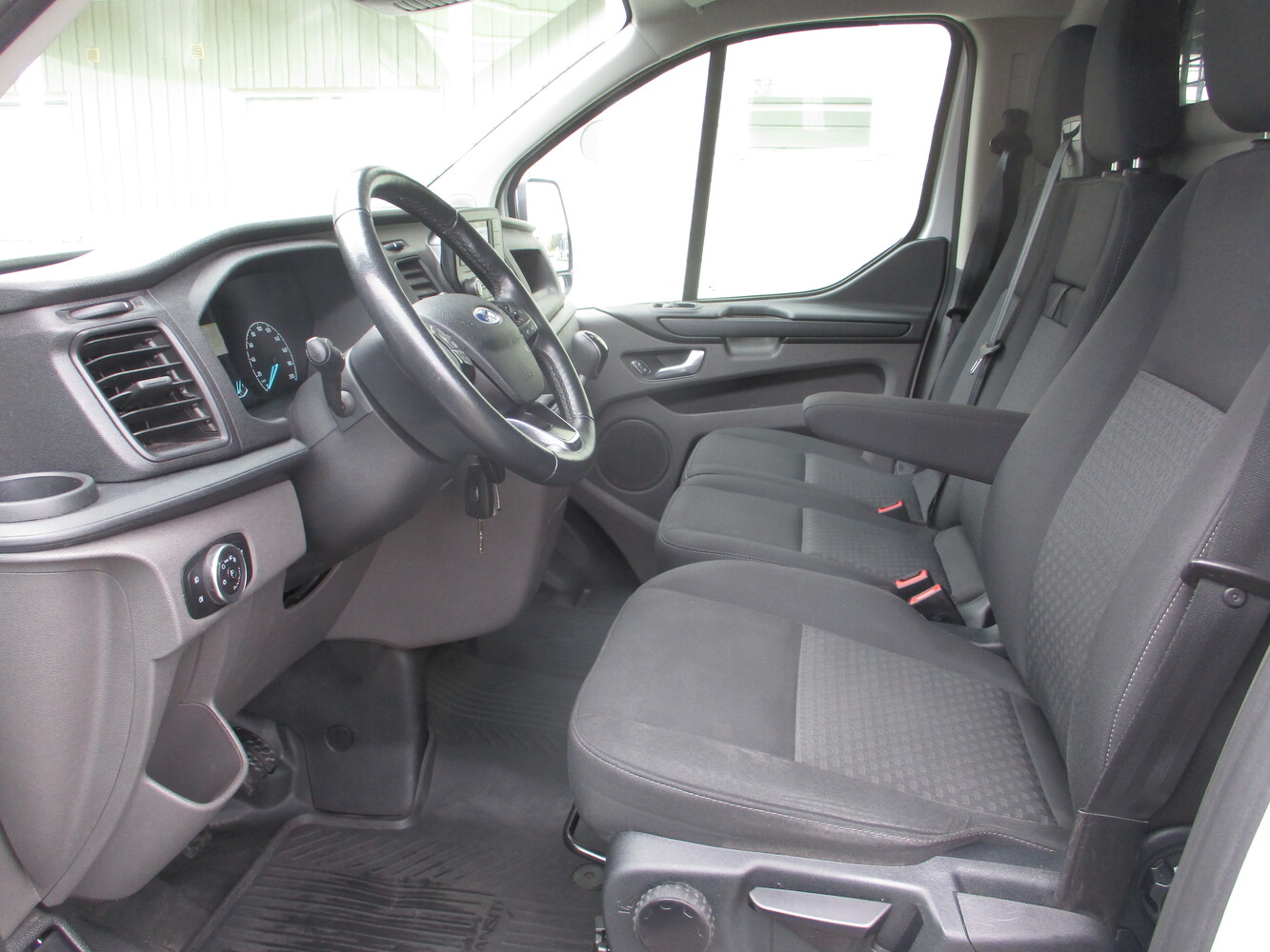 Ford Transit Connect vaihtoauto
