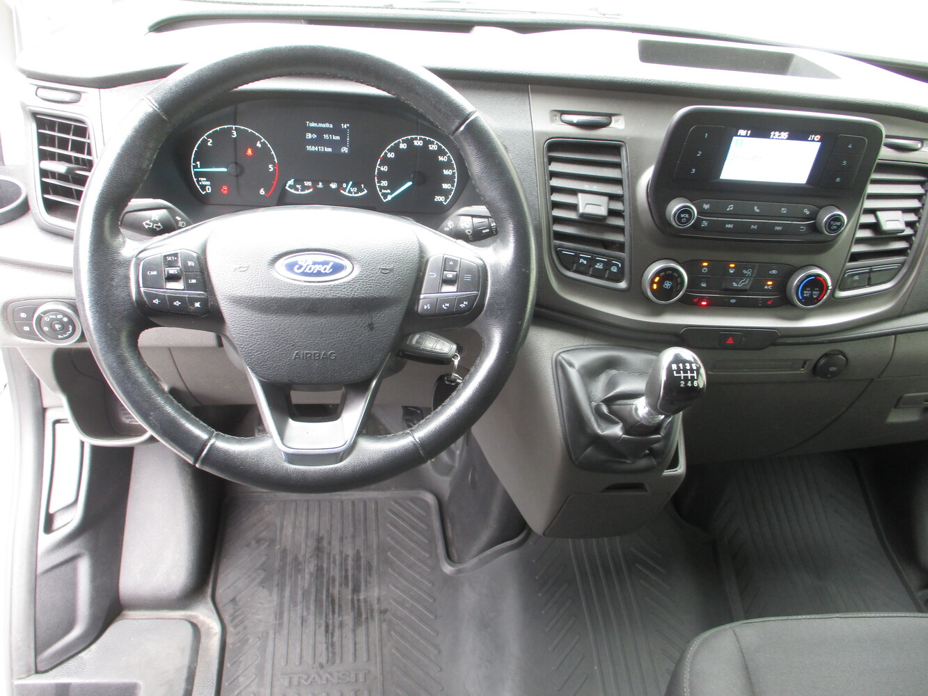 Ford Transit Connect vaihtoauto